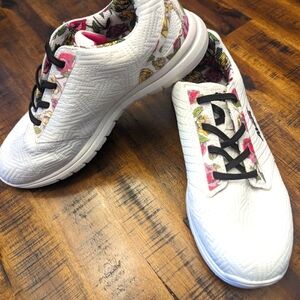 Avia White/ Flowered Slip on Casual Sports Shoe